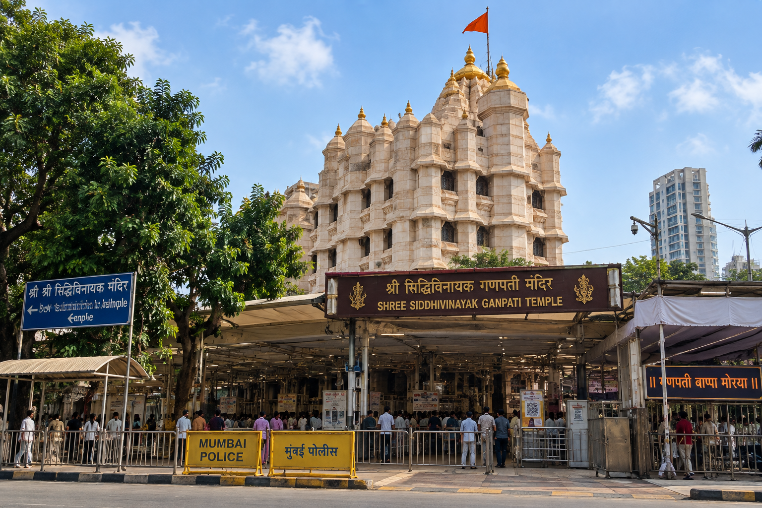 Siddhivinayak Temple (30 Minutes)