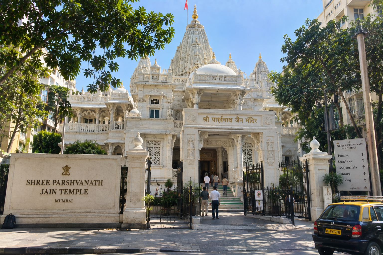Jain Temple - Show from Running Bus